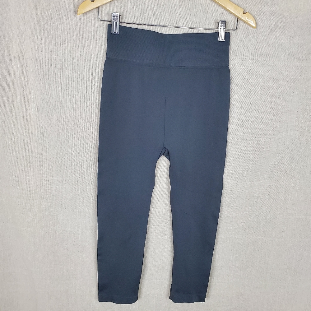 ♧ Yelete Black Fleece Lined Leggings Size Small